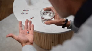 ما هو الإدمان من الناحية الطبية والنفسية؟