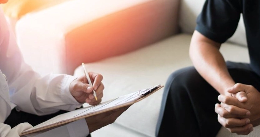 الفرق بين الإدمان السلوكي والكيميائي