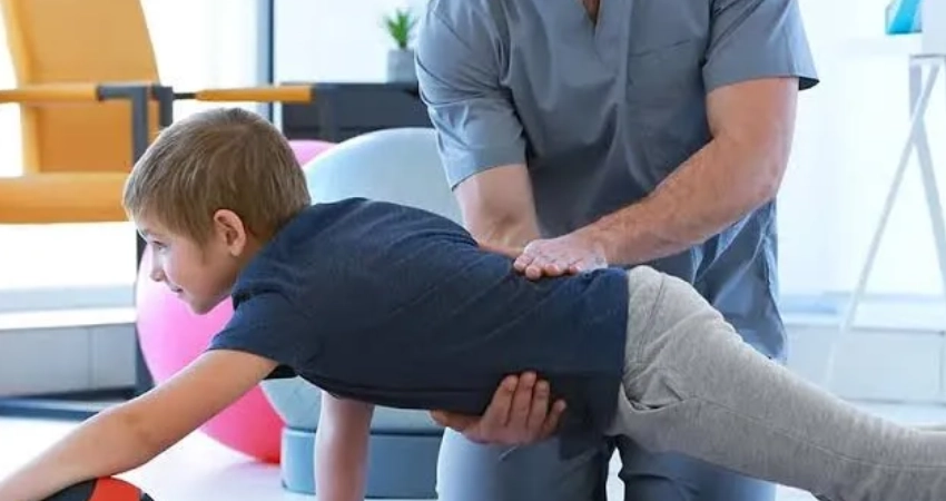 لماذا التدخل المبكر مهم في أول 5 سنوات من عمر الطفل؟